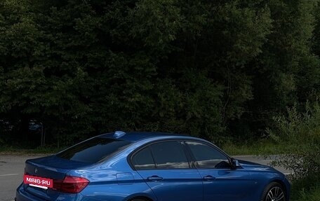 BMW 3 серия, 2018 год, 2 915 000 рублей, 3 фотография