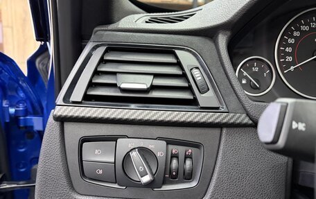 BMW 3 серия, 2018 год, 2 915 000 рублей, 19 фотография