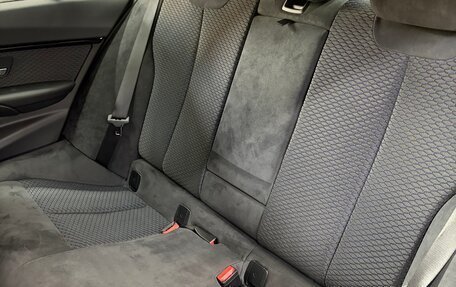BMW 3 серия, 2018 год, 2 915 000 рублей, 29 фотография