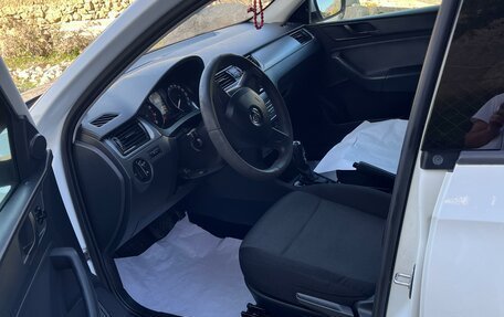 Skoda Rapid I, 2015 год, 720 000 рублей, 3 фотография