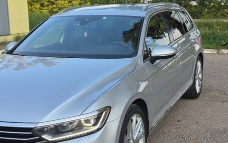 Volkswagen Passat B8 рестайлинг, 2019 год, 2 550 000 рублей, 3 фотография