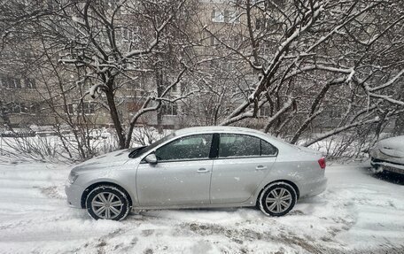 Volkswagen Jetta VI, 2014 год, 921 000 рублей, 3 фотография
