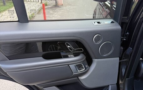 Land Rover Range Rover IV рестайлинг, 2020 год, 5 990 000 рублей, 13 фотография