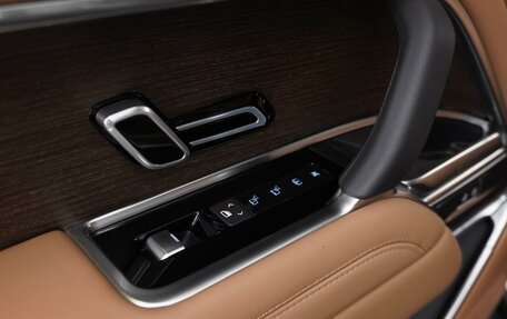 Land Rover Range Rover IV рестайлинг, 2022 год, 15 900 000 рублей, 14 фотография