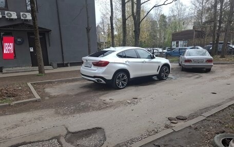 BMW X6, 2016 год, 2 800 000 рублей, 4 фотография