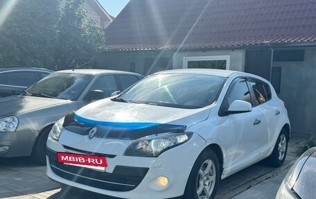 Renault Megane III, 2011 год, 550 000 рублей, 2 фотография