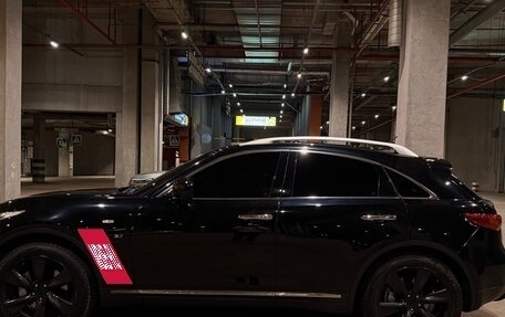 Infiniti QX70, 2016 год, 2 700 000 рублей, 4 фотография
