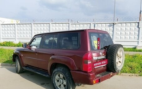 Nissan Patrol, 2007 год, 2 650 000 рублей, 21 фотография