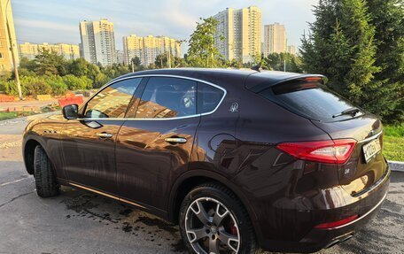Maserati Levante I, 2017 год, 3 350 000 рублей, 6 фотография