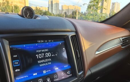 Maserati Levante I, 2017 год, 3 350 000 рублей, 9 фотография