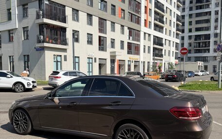 Mercedes-Benz E-Класс, 2013 год, 1 720 000 рублей, 2 фотография