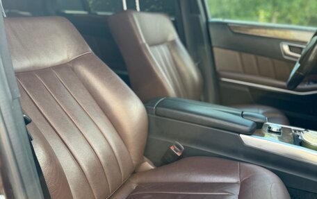 Mercedes-Benz E-Класс, 2013 год, 1 720 000 рублей, 25 фотография