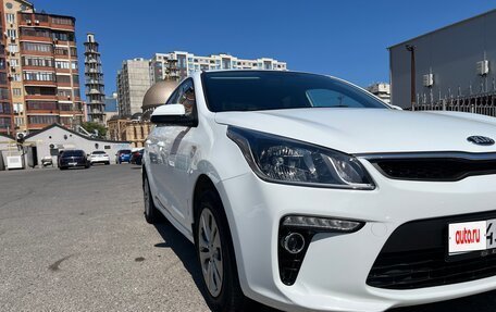 KIA Rio IV, 2019 год, 1 415 000 рублей, 3 фотография