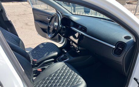 KIA Rio IV, 2019 год, 1 415 000 рублей, 8 фотография