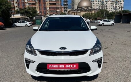 KIA Rio IV, 2019 год, 1 415 000 рублей, 2 фотография