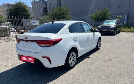 KIA Rio IV, 2019 год, 1 415 000 рублей, 6 фотография