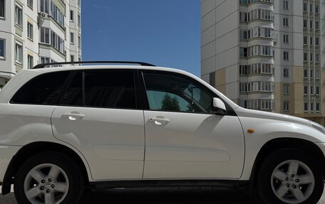 Toyota RAV4, 2003 год, 800 000 рублей, 3 фотография
