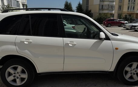 Toyota RAV4, 2003 год, 800 000 рублей, 4 фотография