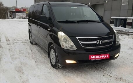 Hyundai Grand Starex Grand Starex I рестайлинг 2, 2008 год, 900 000 рублей, 15 фотография