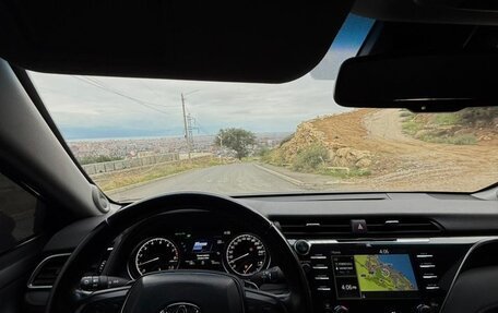 Toyota Camry, 2020 год, 3 200 000 рублей, 4 фотография