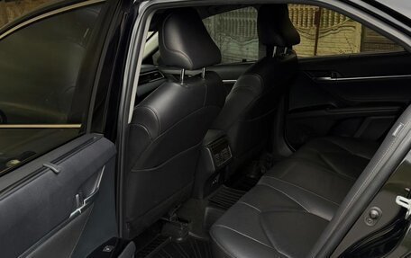 Toyota Camry, 2020 год, 3 200 000 рублей, 6 фотография