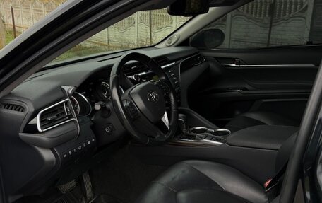 Toyota Camry, 2020 год, 3 200 000 рублей, 8 фотография