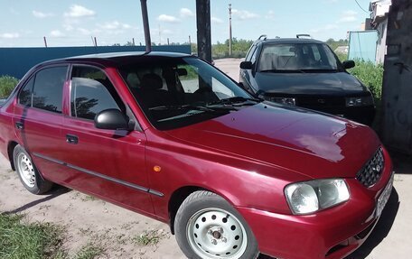 Hyundai Accent II, 2004 год, 560 000 рублей, 2 фотография