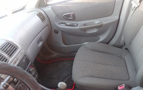 Hyundai Accent II, 2004 год, 560 000 рублей, 18 фотография