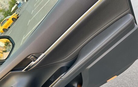 Toyota Camry, 2021 год, 4 099 999 рублей, 20 фотография
