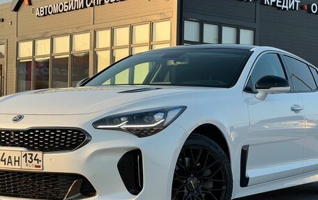 KIA Stinger I, 2019 год, 2 300 000 рублей, 2 фотография