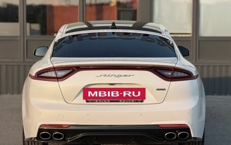 KIA Stinger I, 2019 год, 2 300 000 рублей, 12 фотография