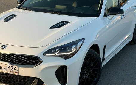 KIA Stinger I, 2019 год, 2 300 000 рублей, 39 фотография
