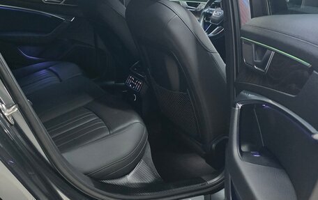 Audi A6, 2019 год, 4 080 000 рублей, 22 фотография