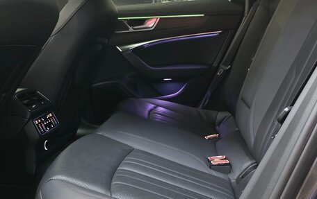 Audi A6, 2019 год, 4 080 000 рублей, 24 фотография