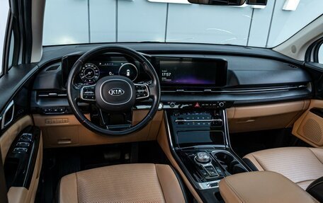 KIA Carnival, 2020 год, 3 680 000 рублей, 6 фотография
