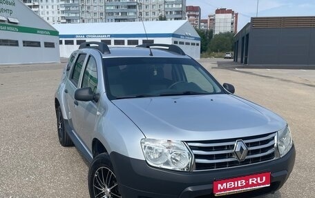 Renault Duster I рестайлинг, 2014 год, 850 000 рублей, 1 фотография