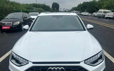 Audi A4, 2022 год, 2 930 000 рублей, 1 фотография