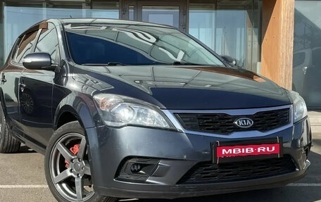 KIA cee'd I рестайлинг, 2010 год, 585 000 рублей, 3 фотография