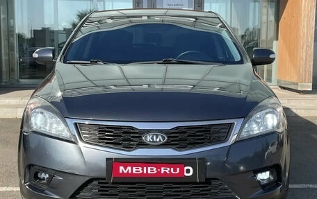 KIA cee'd I рестайлинг, 2010 год, 585 000 рублей, 2 фотография