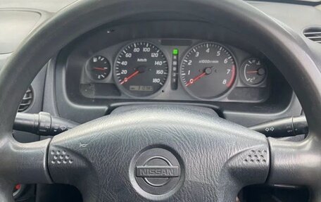 Nissan Wingroad III, 2000 год, 215 000 рублей, 4 фотография