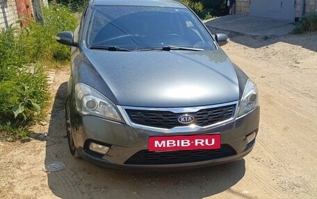 KIA cee'd I рестайлинг, 2010 год, 900 000 рублей, 3 фотография
