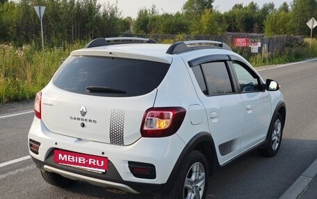 Renault Sandero II рестайлинг, 2017 год, 970 000 рублей, 2 фотография