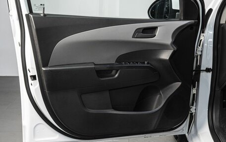 Chevrolet Aveo III, 2014 год, 500 000 рублей, 11 фотография