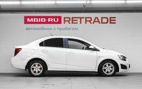 Chevrolet Aveo III, 2014 год, 500 000 рублей, 5 фотография