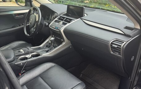 Lexus NX I, 2019 год, 2 800 000 рублей, 5 фотография