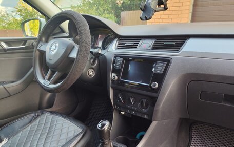Skoda Rapid I, 2018 год, 1 200 000 рублей, 10 фотография