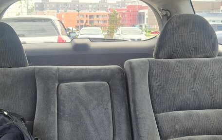 Honda Odyssey III, 2004 год, 750 000 рублей, 16 фотография