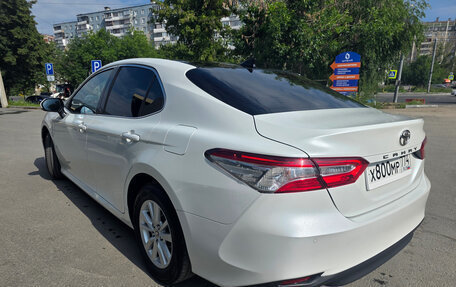 Toyota Camry, 2020 год, 2 840 000 рублей, 6 фотография