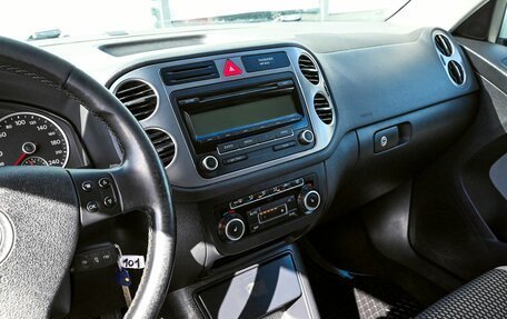 Volkswagen Tiguan I, 2010 год, 899 000 рублей, 12 фотография