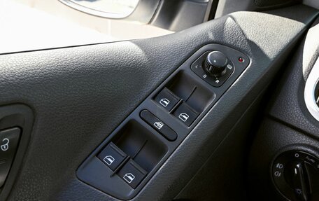 Volkswagen Tiguan I, 2010 год, 899 000 рублей, 16 фотография